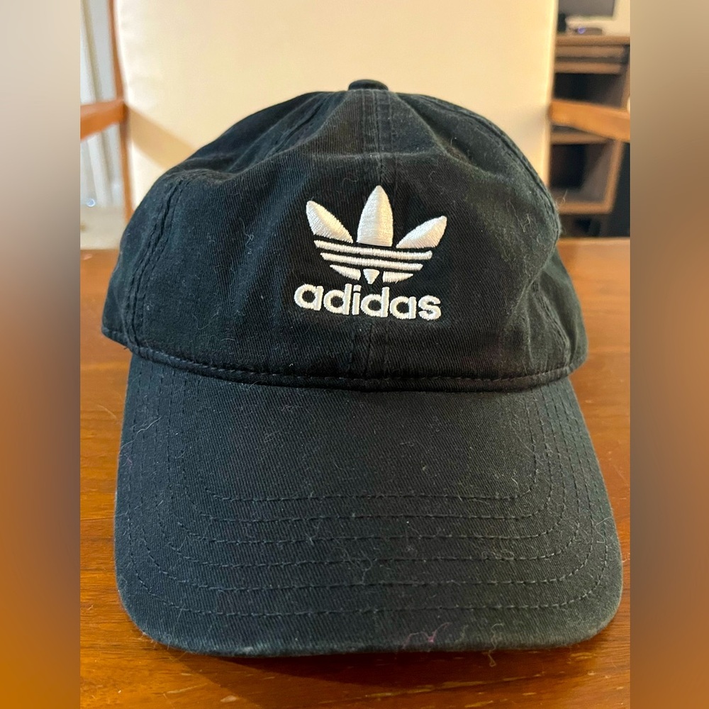 ADIDAS Originals 90288 Strapback Relaxed Adjustable Cap Black Hat Three Stripes